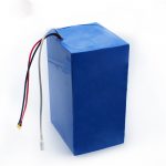 mindezt egy elektromos robogó motorkerékpár 72V 30Ah lítium akkumulátor akkumulátorral